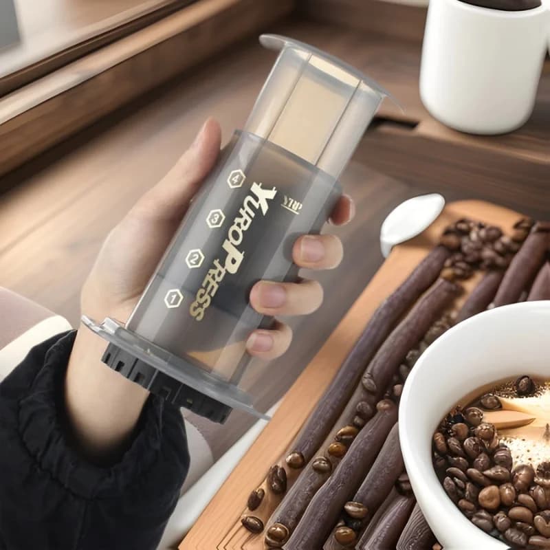 Tragbare French-Press-Kaffeemaschine